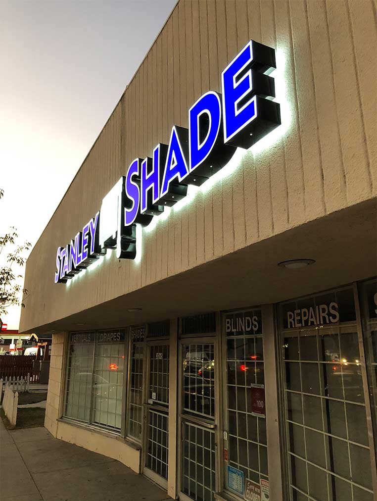 Hunter Douglas Dealer Image